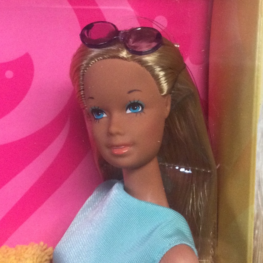 MALIBU Barbie1971 Collector Edition Twist N' Turn Waist 2001 Barbie Collectibles - Picture 3 of 3